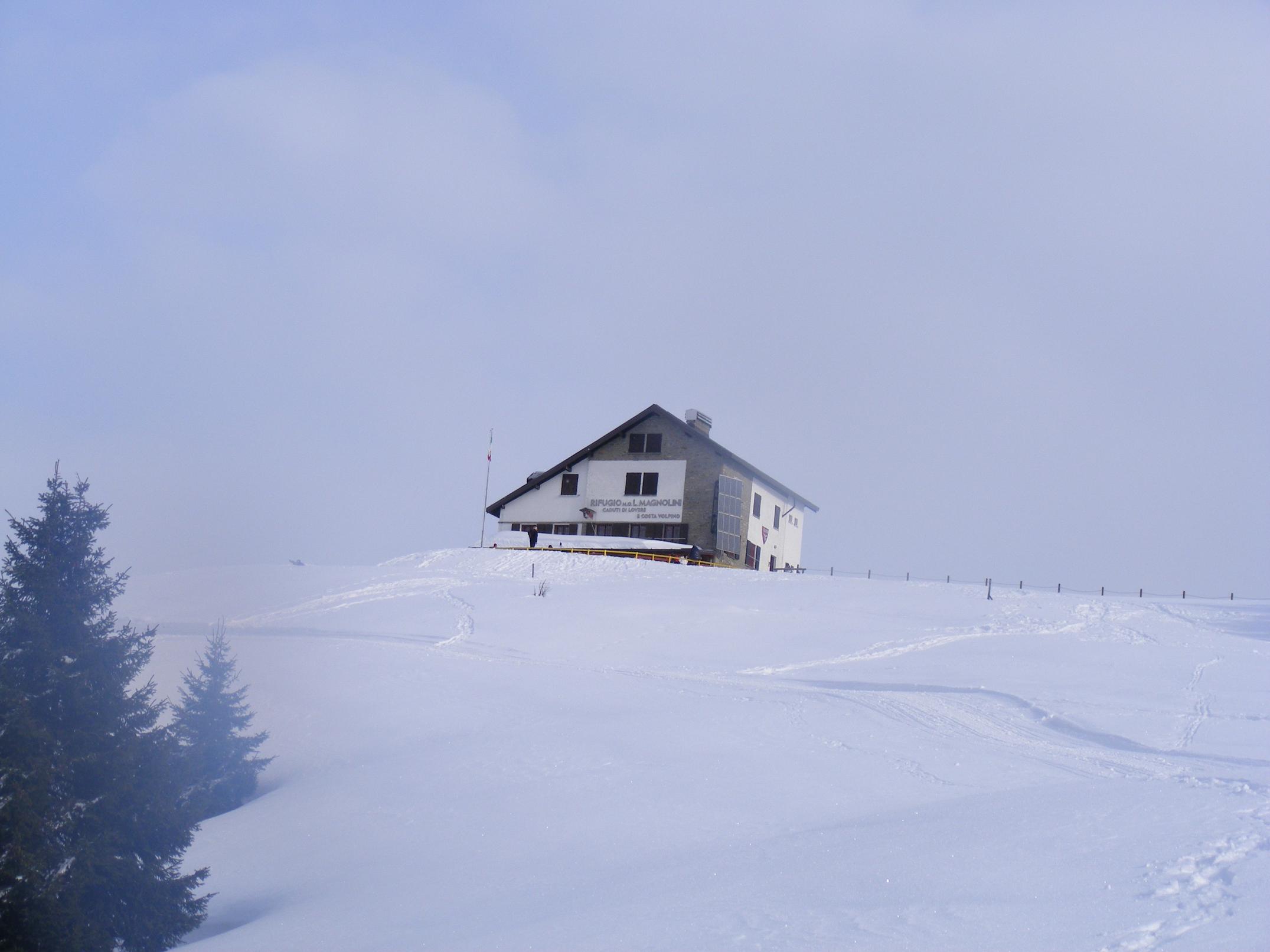 Rifugi e Bivacchi d''Italia.......